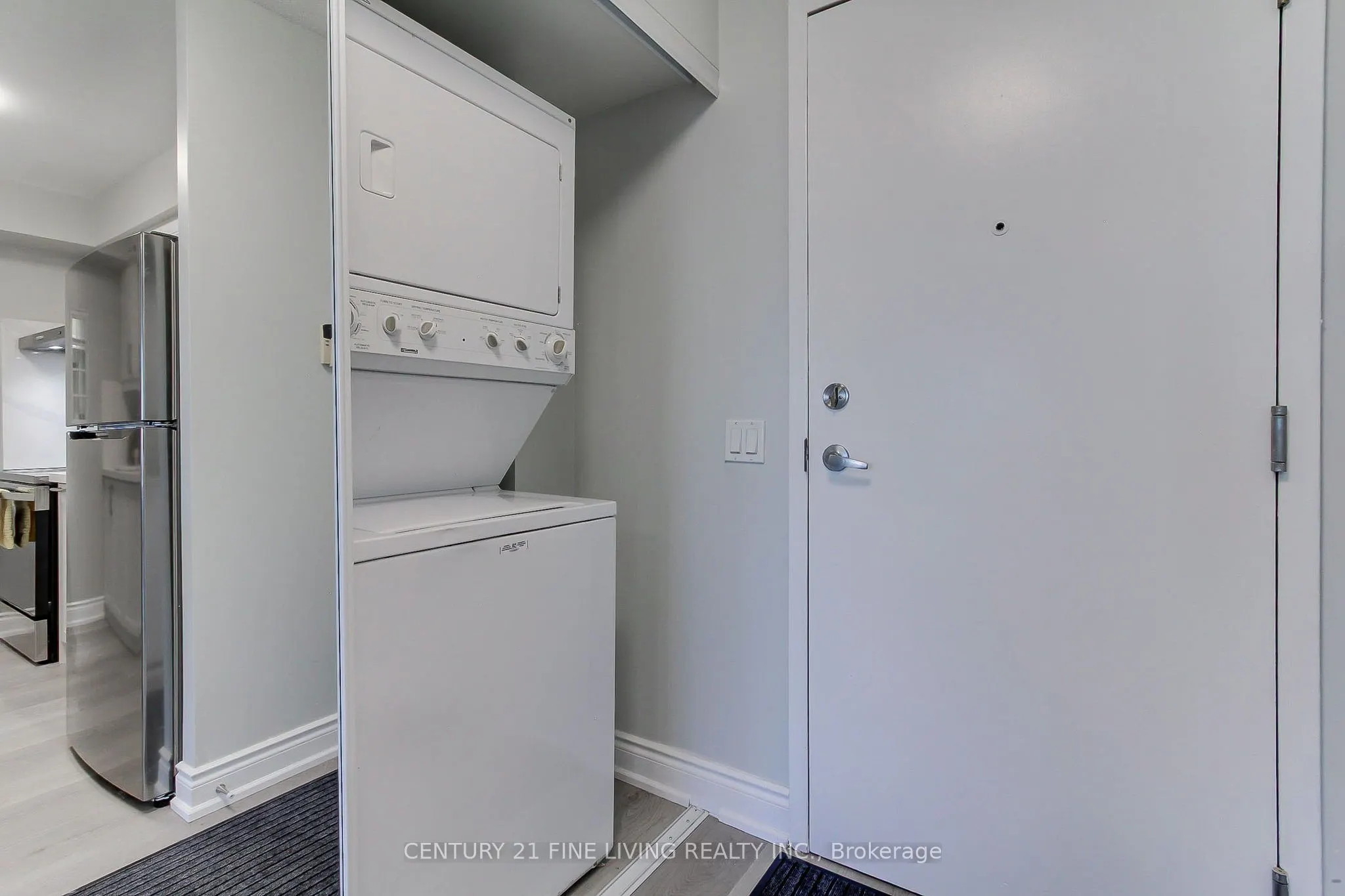 55 Strathaven Drive, #1415