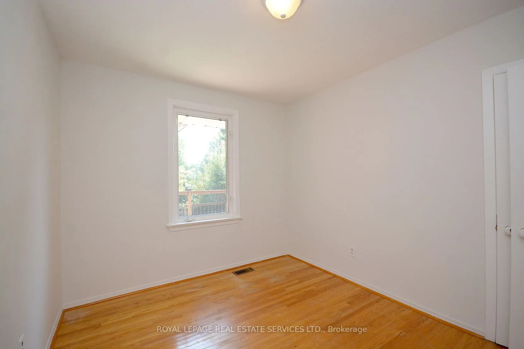 1144 Sarta Road, #Upper