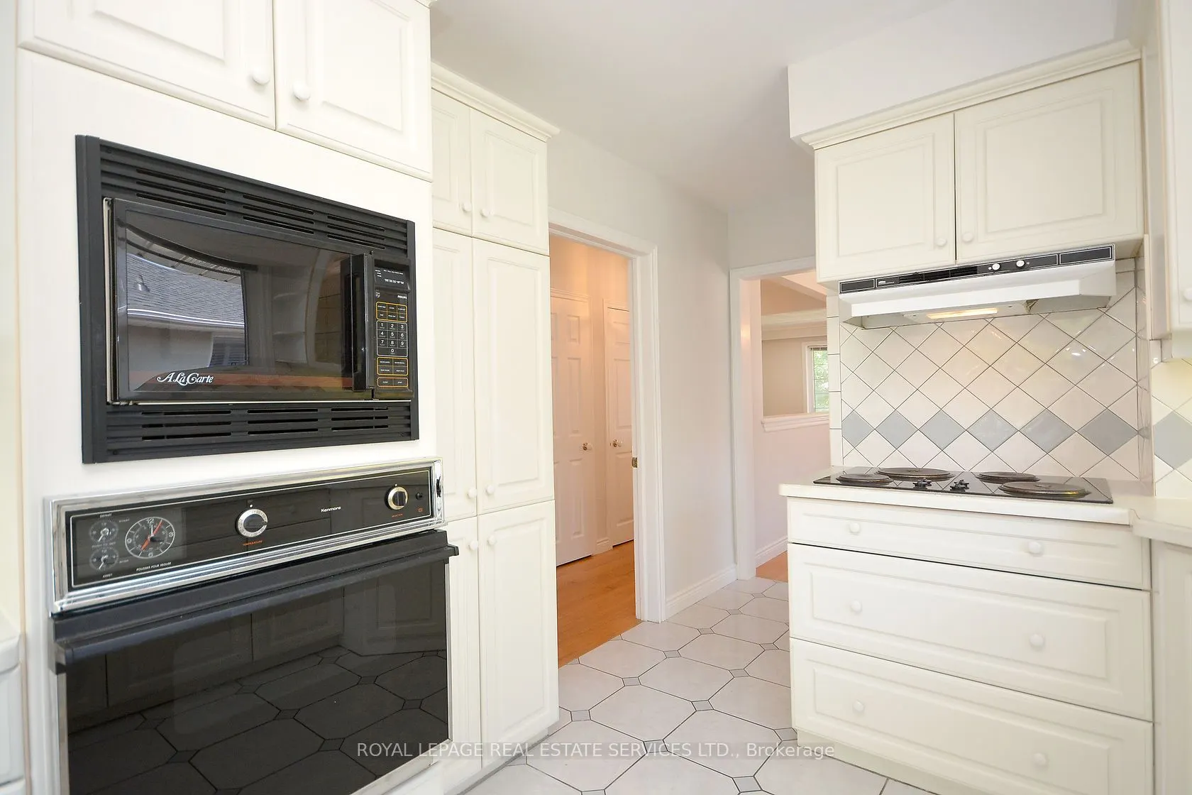 1144 Sarta Road, #Upper