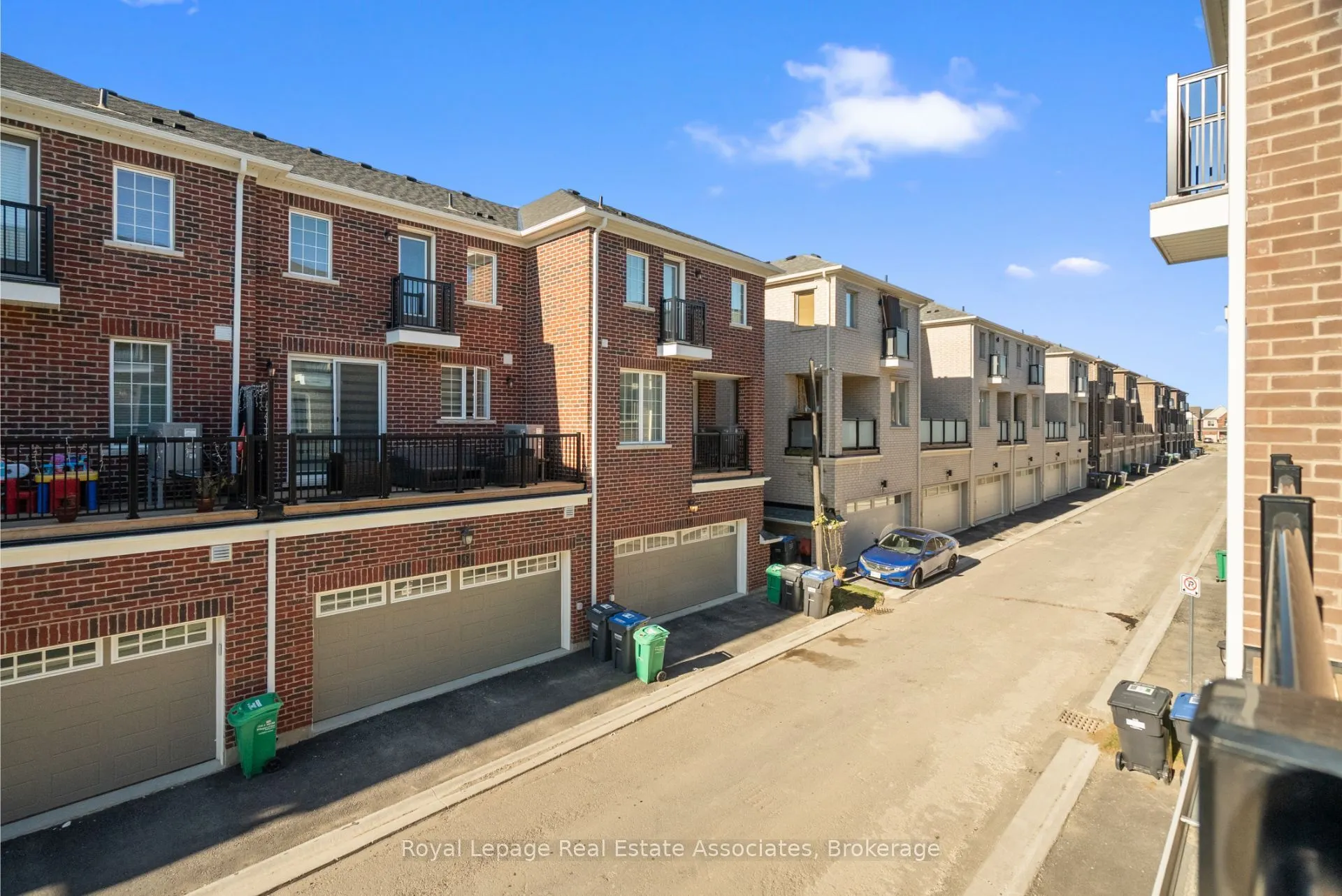 11 Cullingtree Place