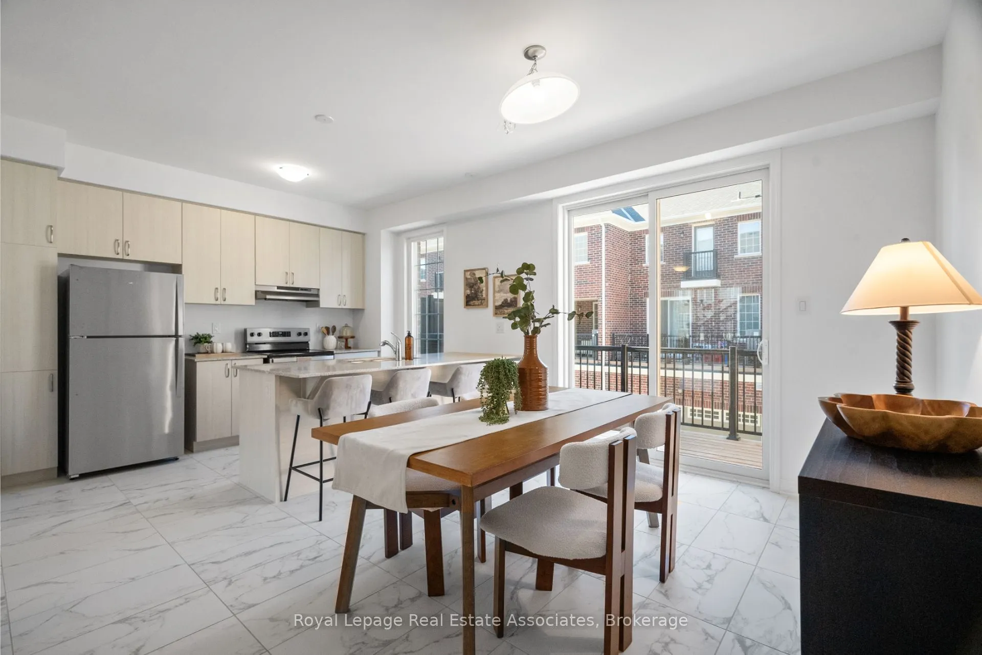 11 Cullingtree Place