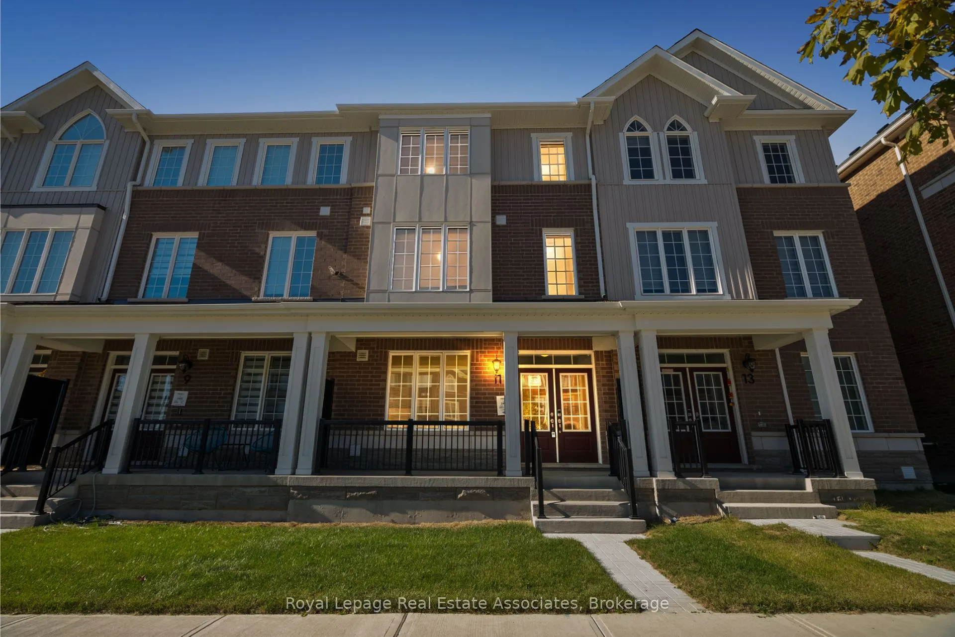 11 Cullingtree Place