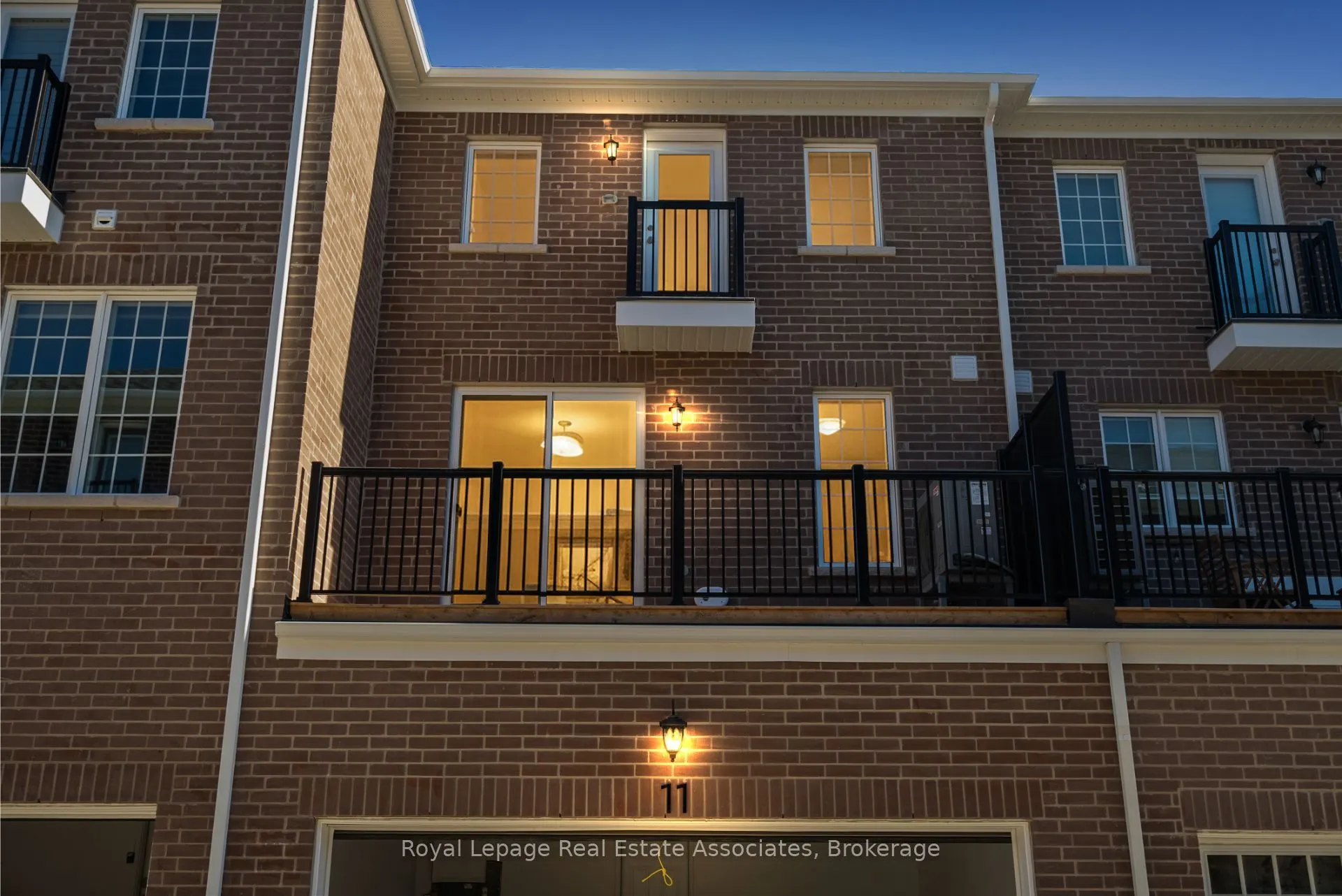 11 Cullingtree Place