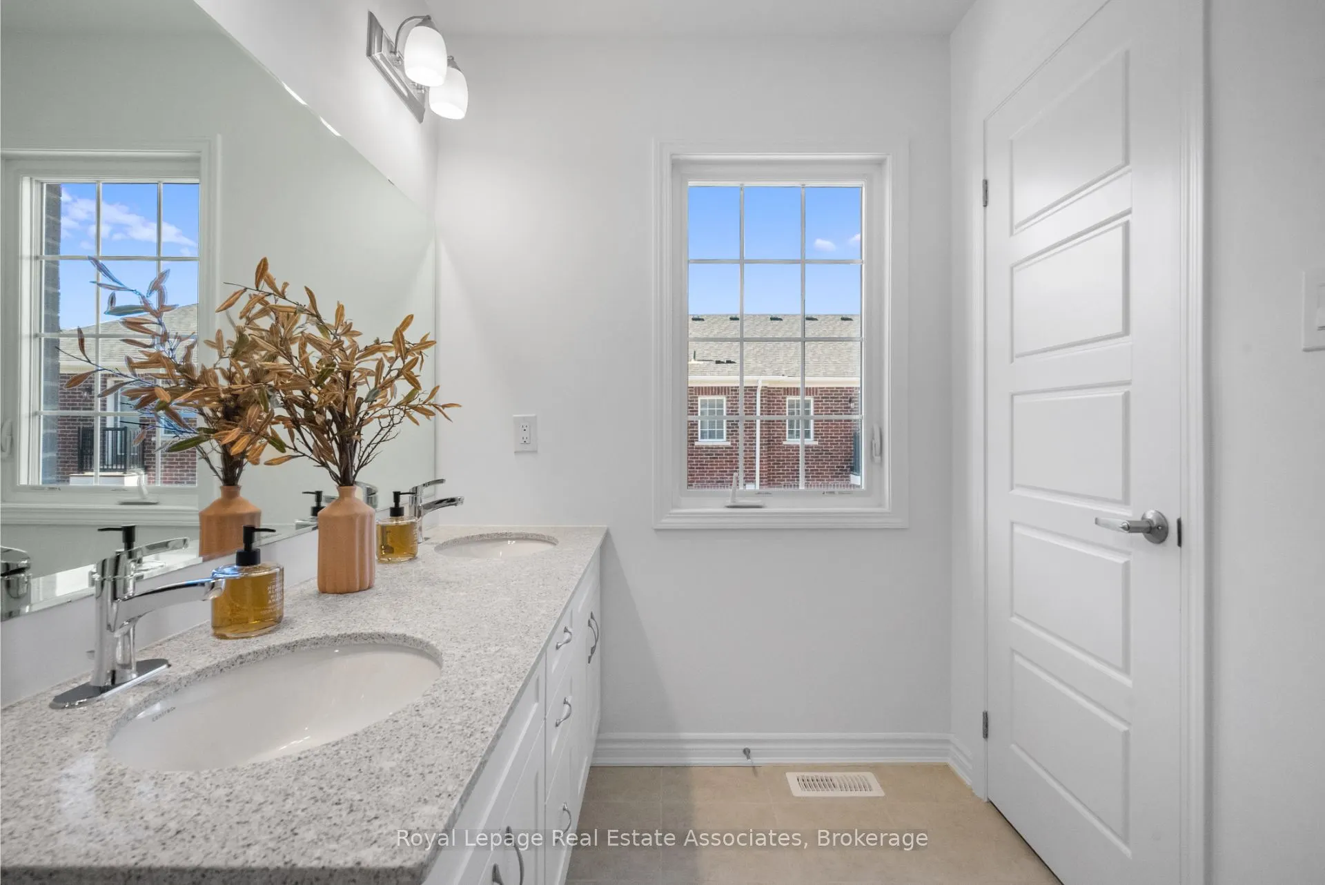 11 Cullingtree Place