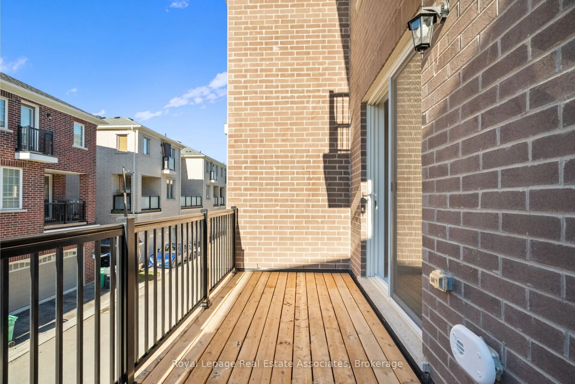 11 Cullingtree Place