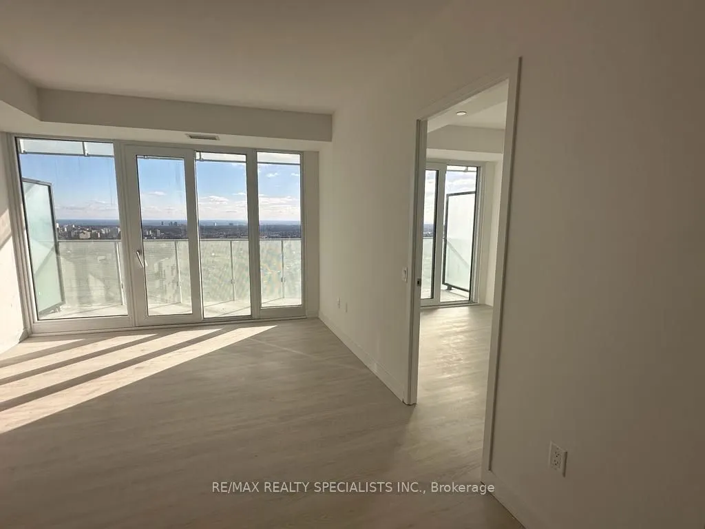 3883 QUARTZ Road, #2106