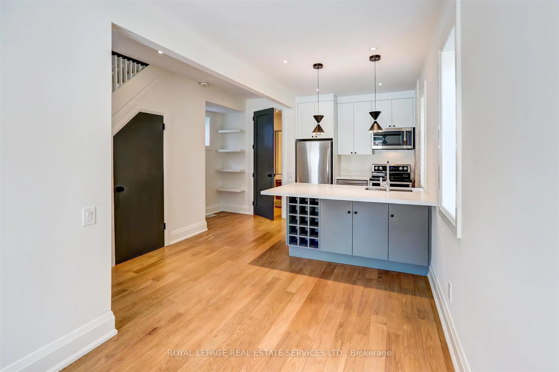 25 Boler Street, #front/main