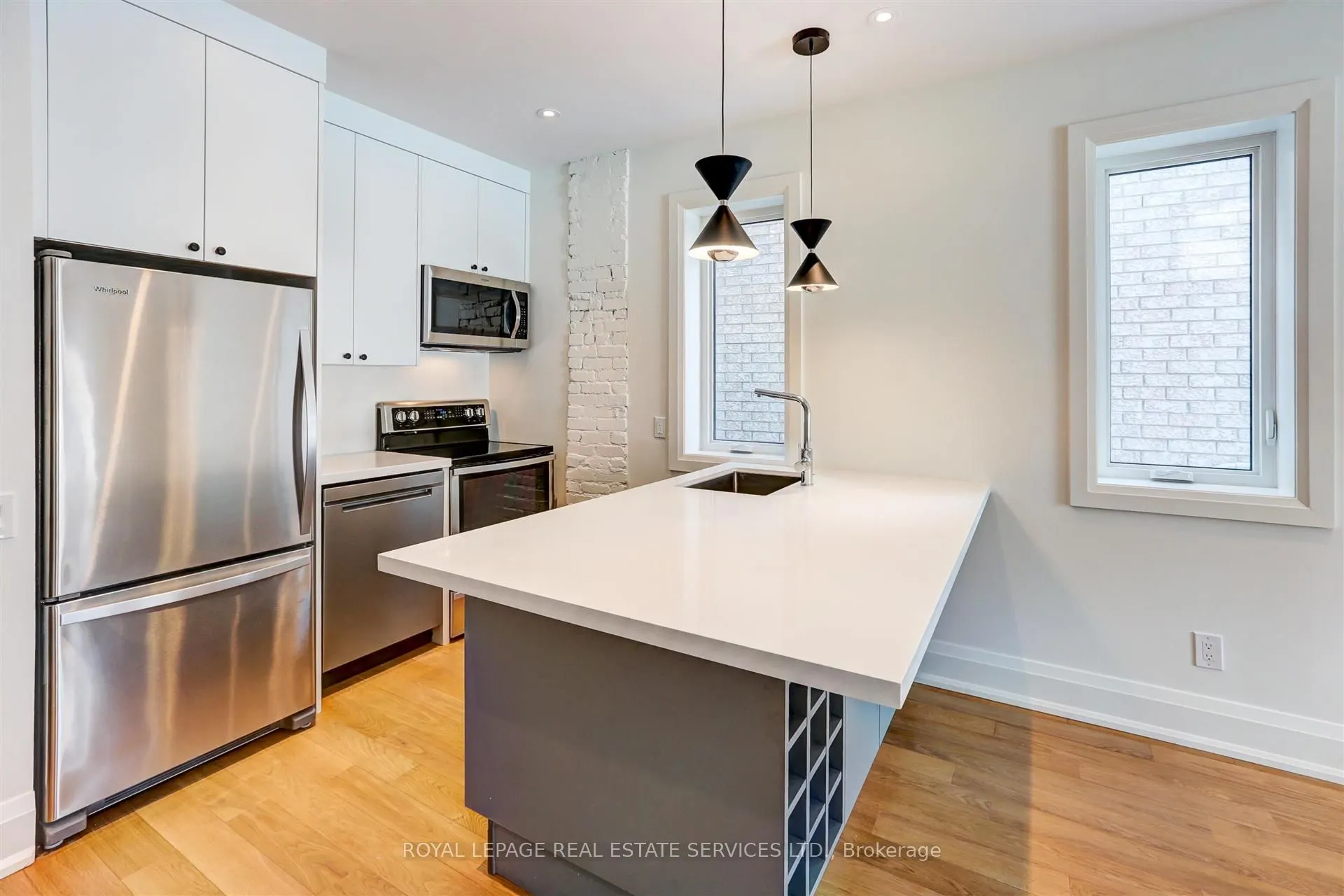 25 Boler Street, #front/main