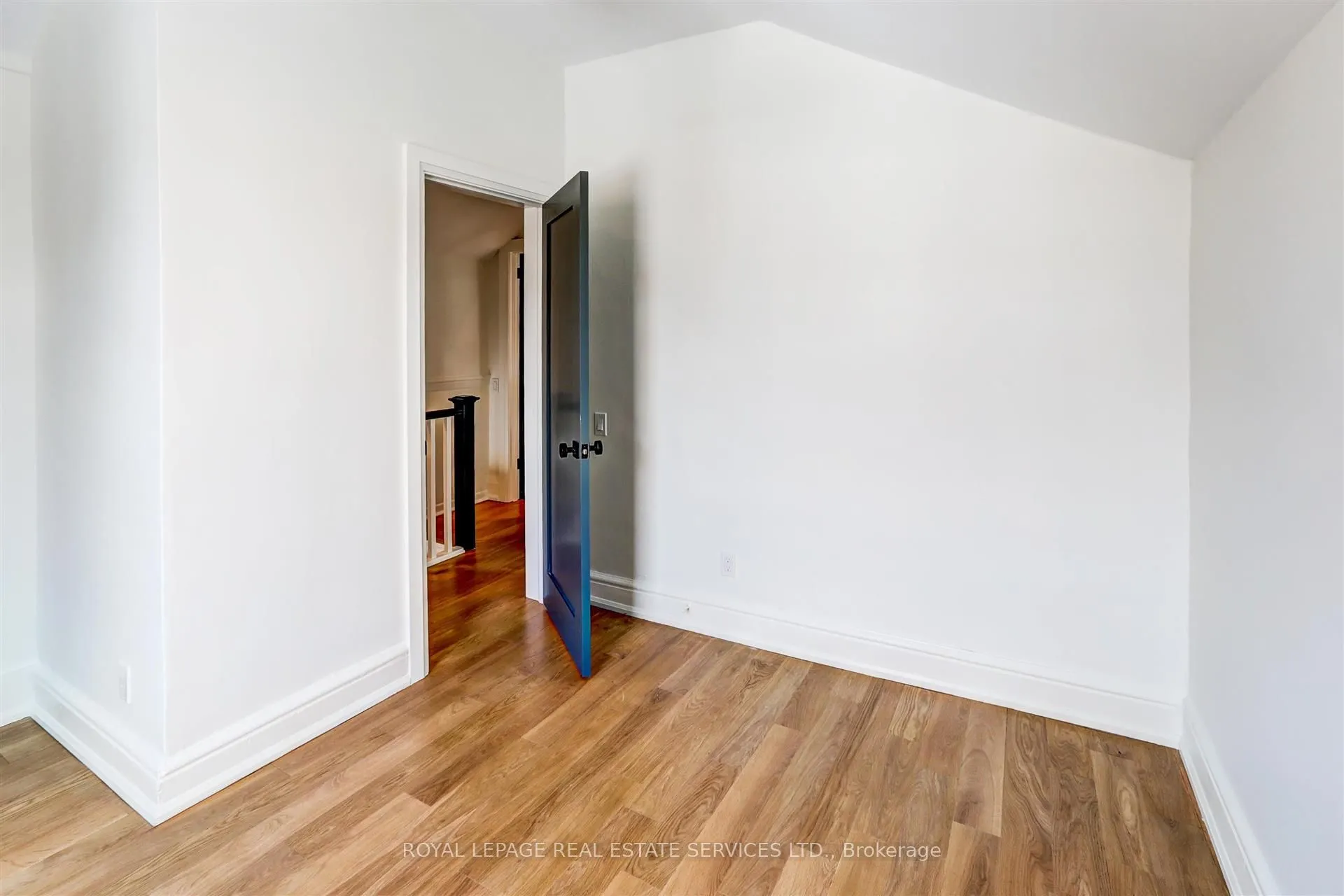25 Boler Street, #front/main