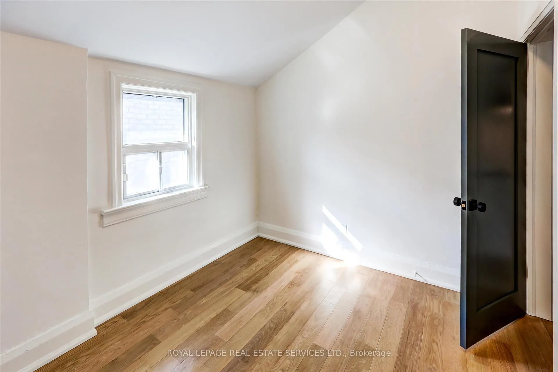 25 Boler Street, #front/main