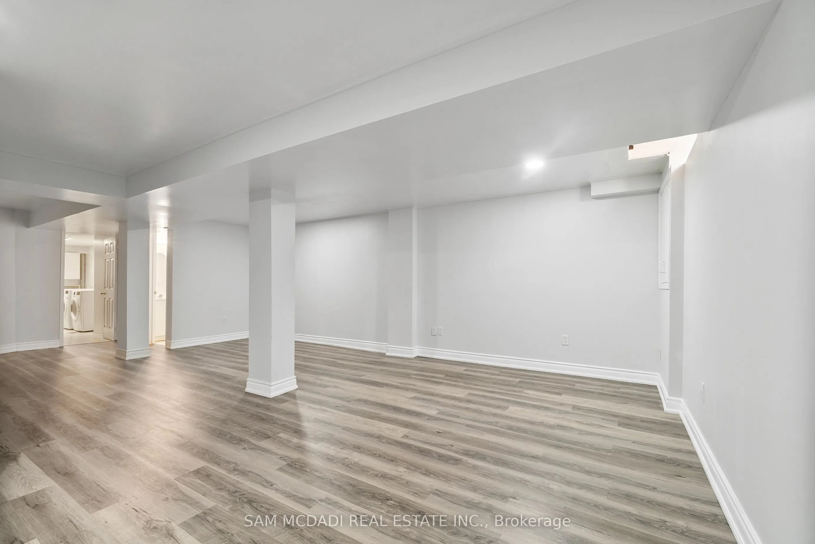 2006 Glenada Crescent, #27