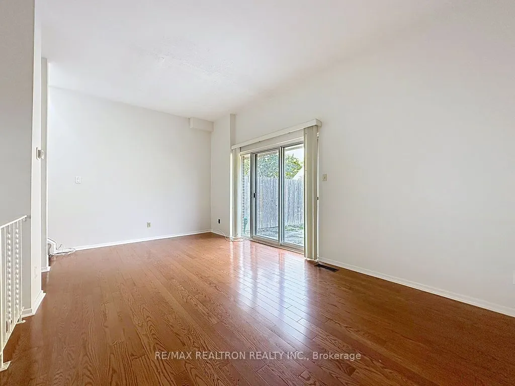 368 Driftwood Avenue, #9