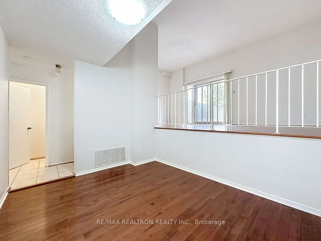 368 Driftwood Avenue, #9
