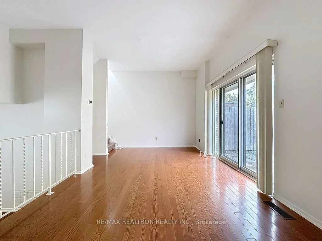 368 Driftwood Avenue, #9