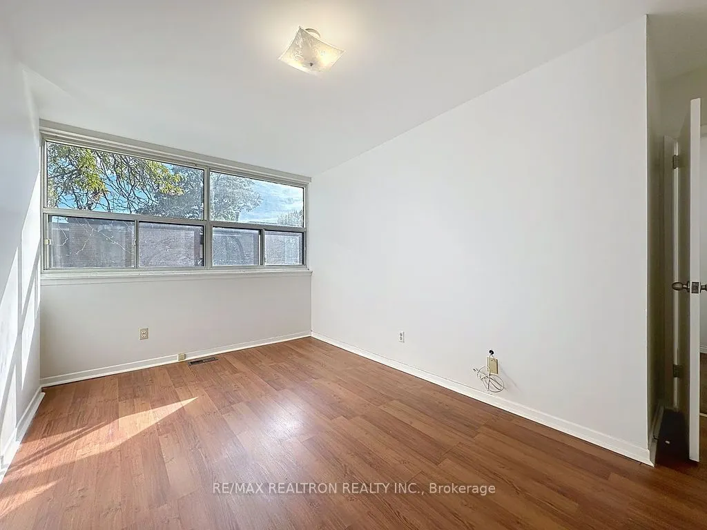 368 Driftwood Avenue, #9