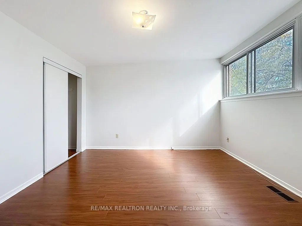 368 Driftwood Avenue, #9