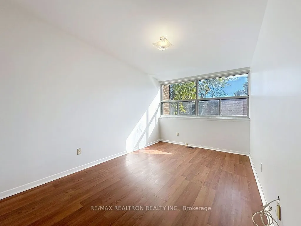 368 Driftwood Avenue, #9