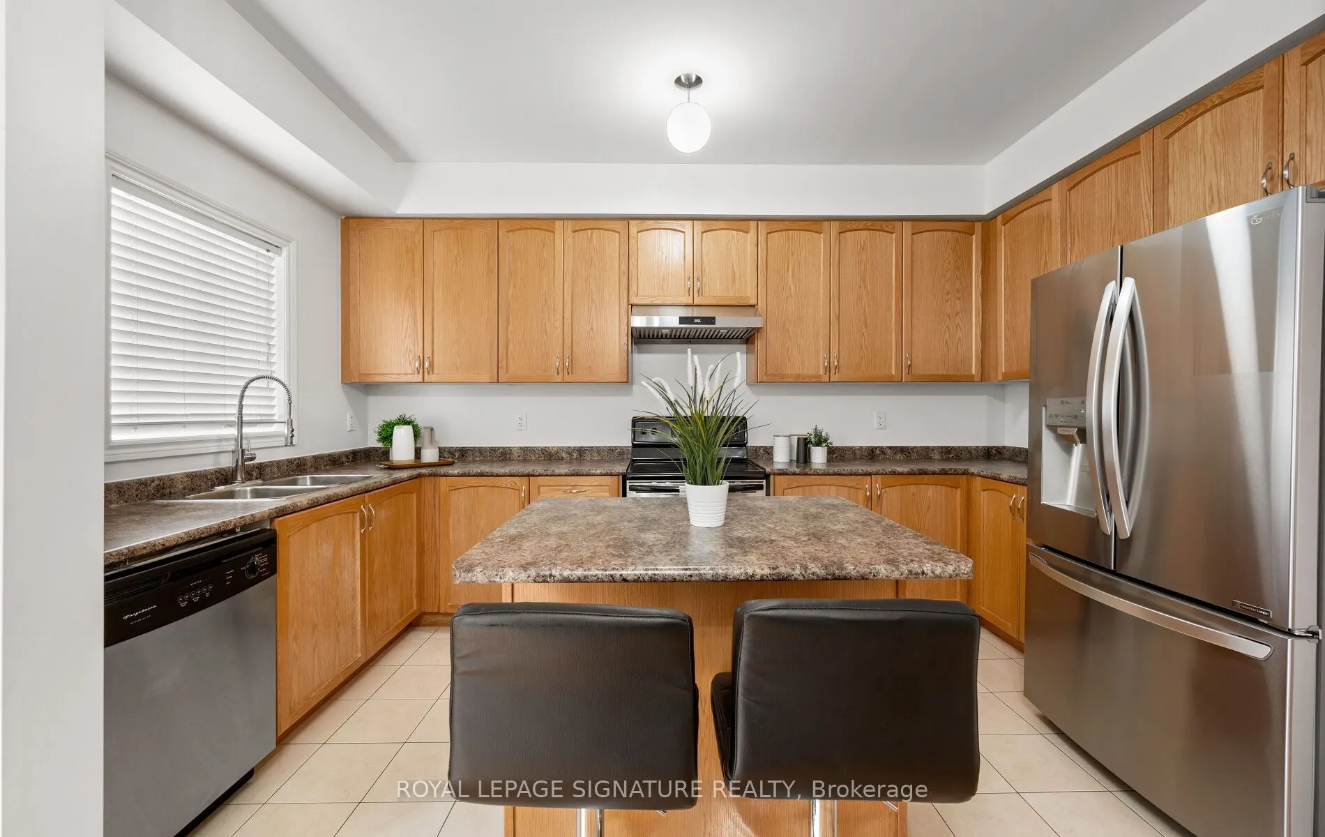 364 Hobbs Crescent