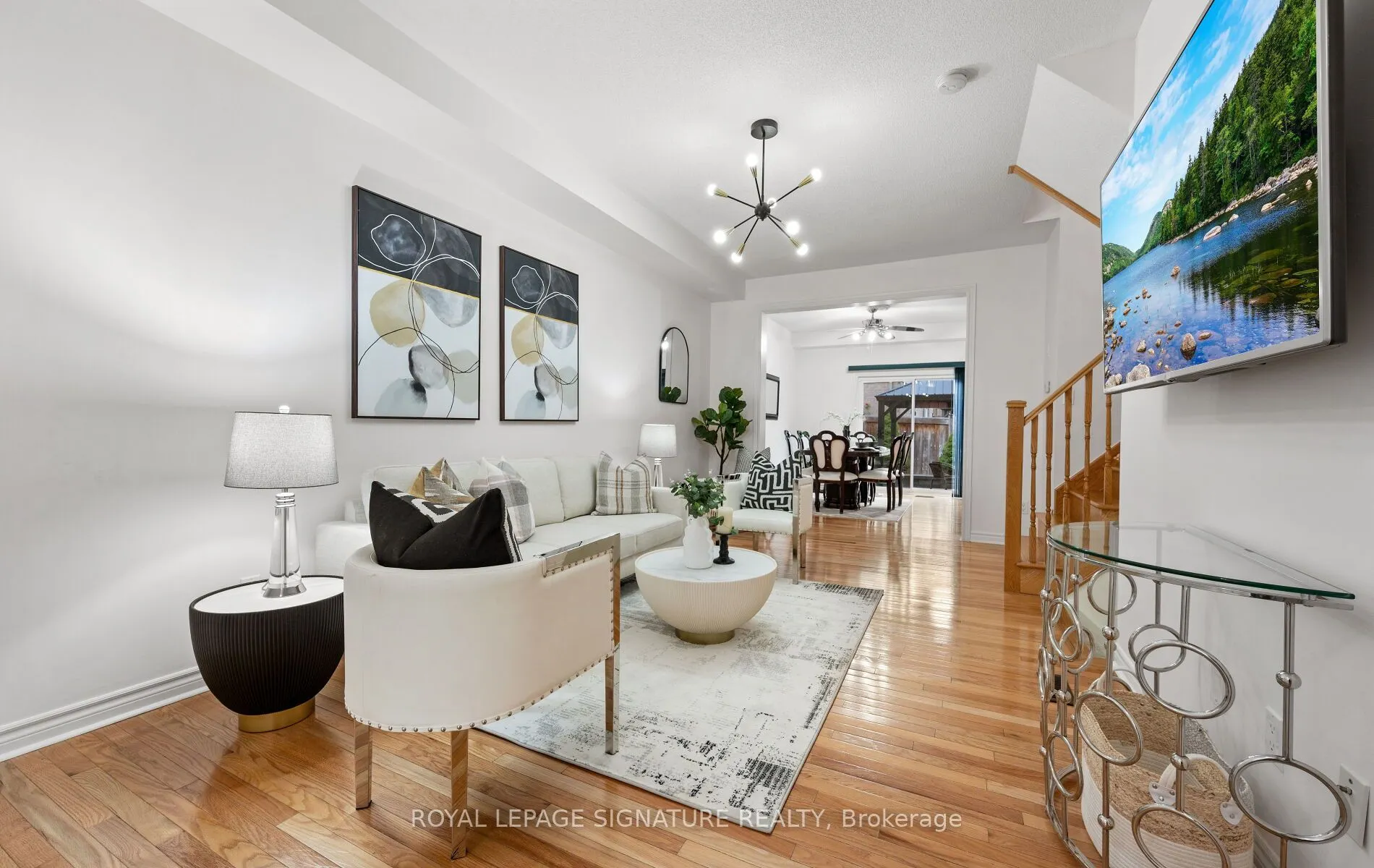 364 Hobbs Crescent