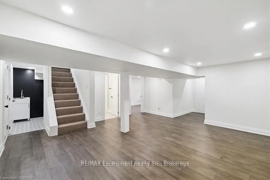 214 Lakewood Drive