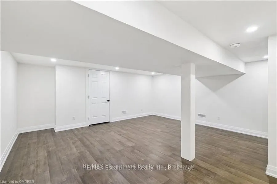214 Lakewood Drive