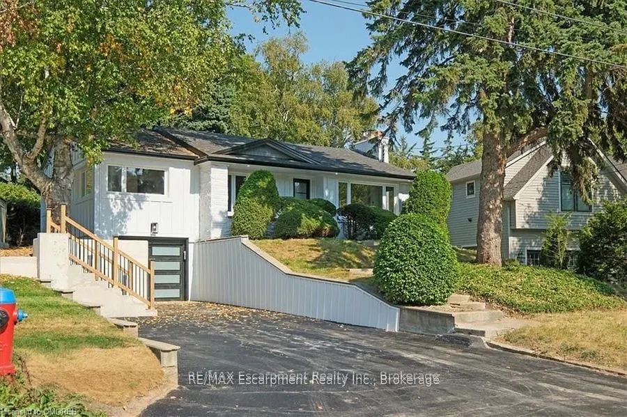 214 Lakewood Drive