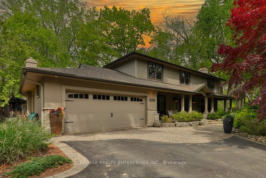 1293 Greenoaks Drive