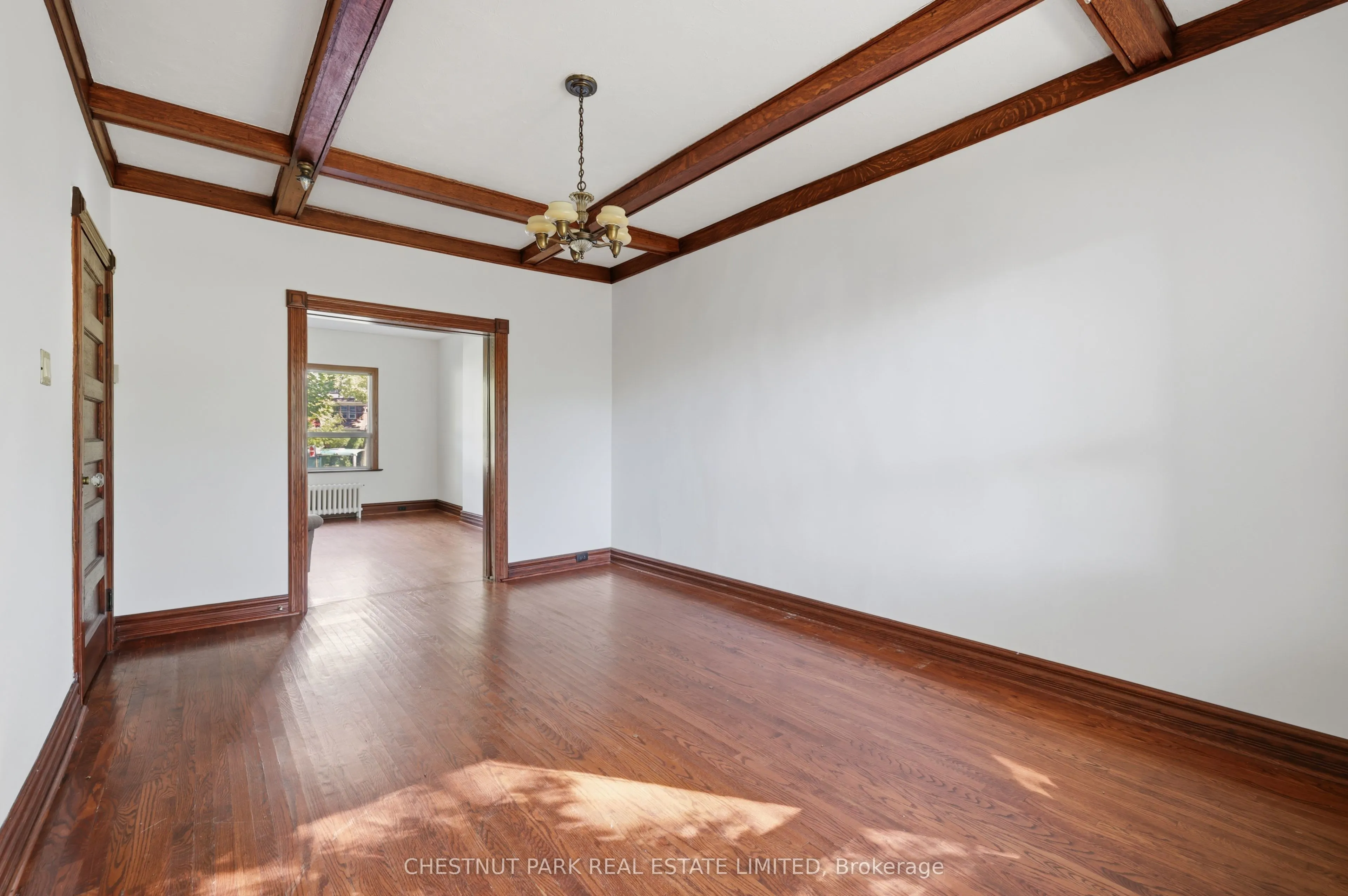 6 Highview Crescent