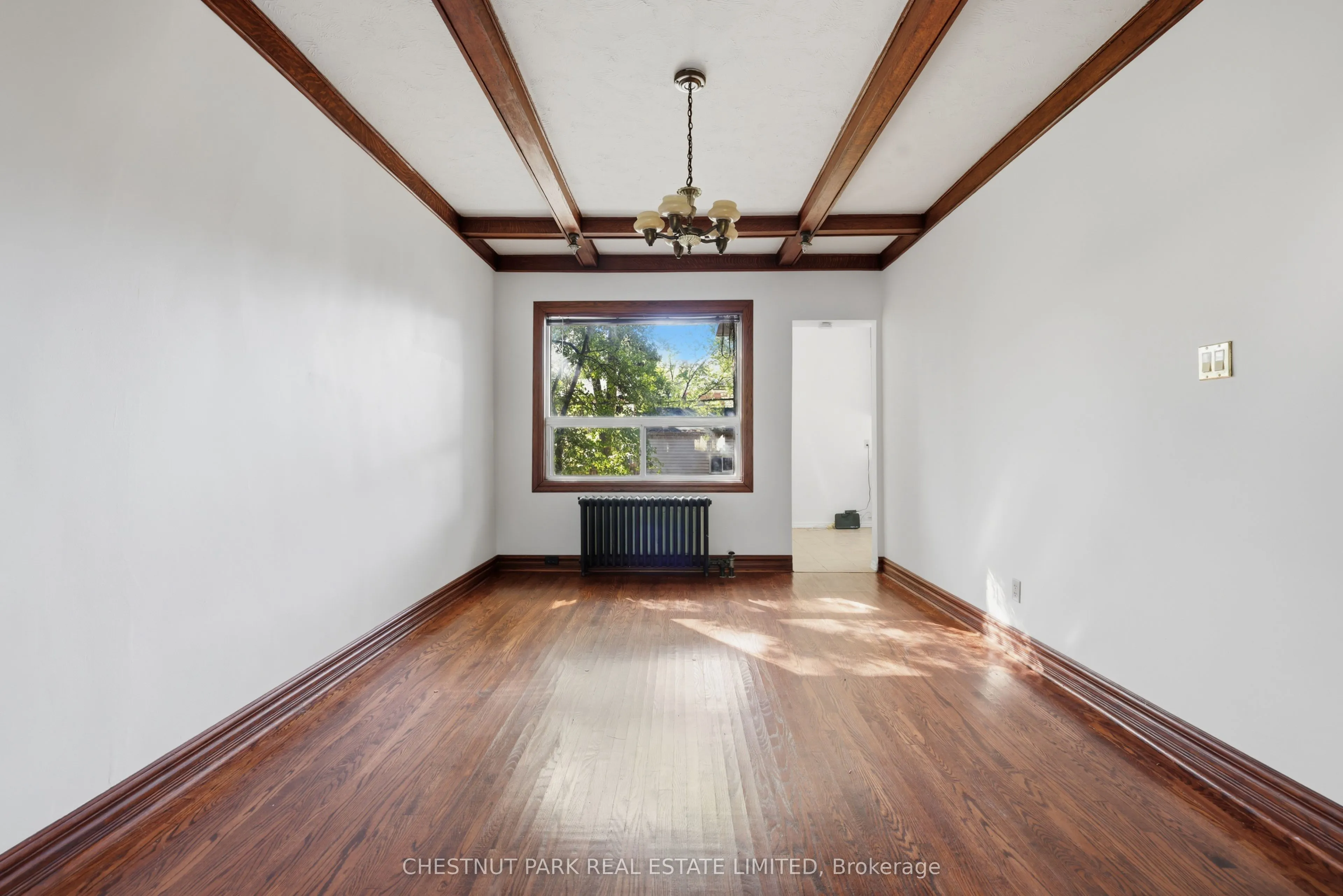 6 Highview Crescent
