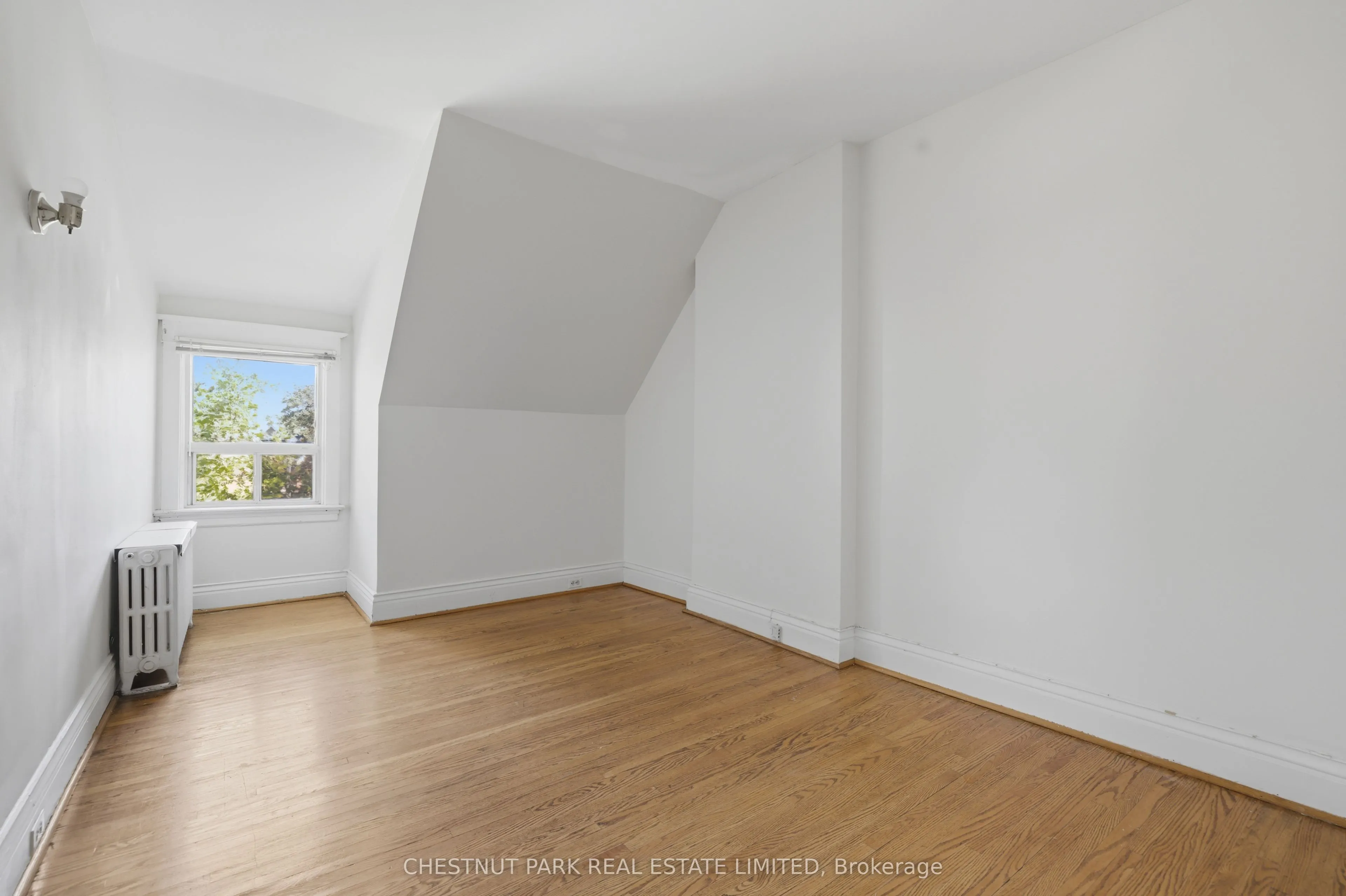 6 Highview Crescent