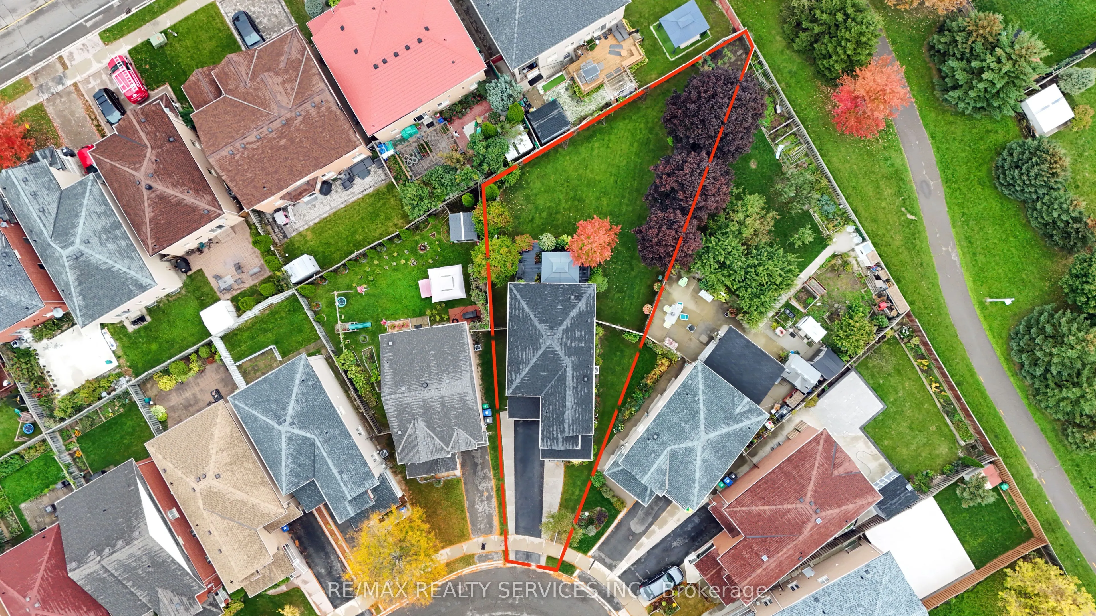 14 Redfinch Way