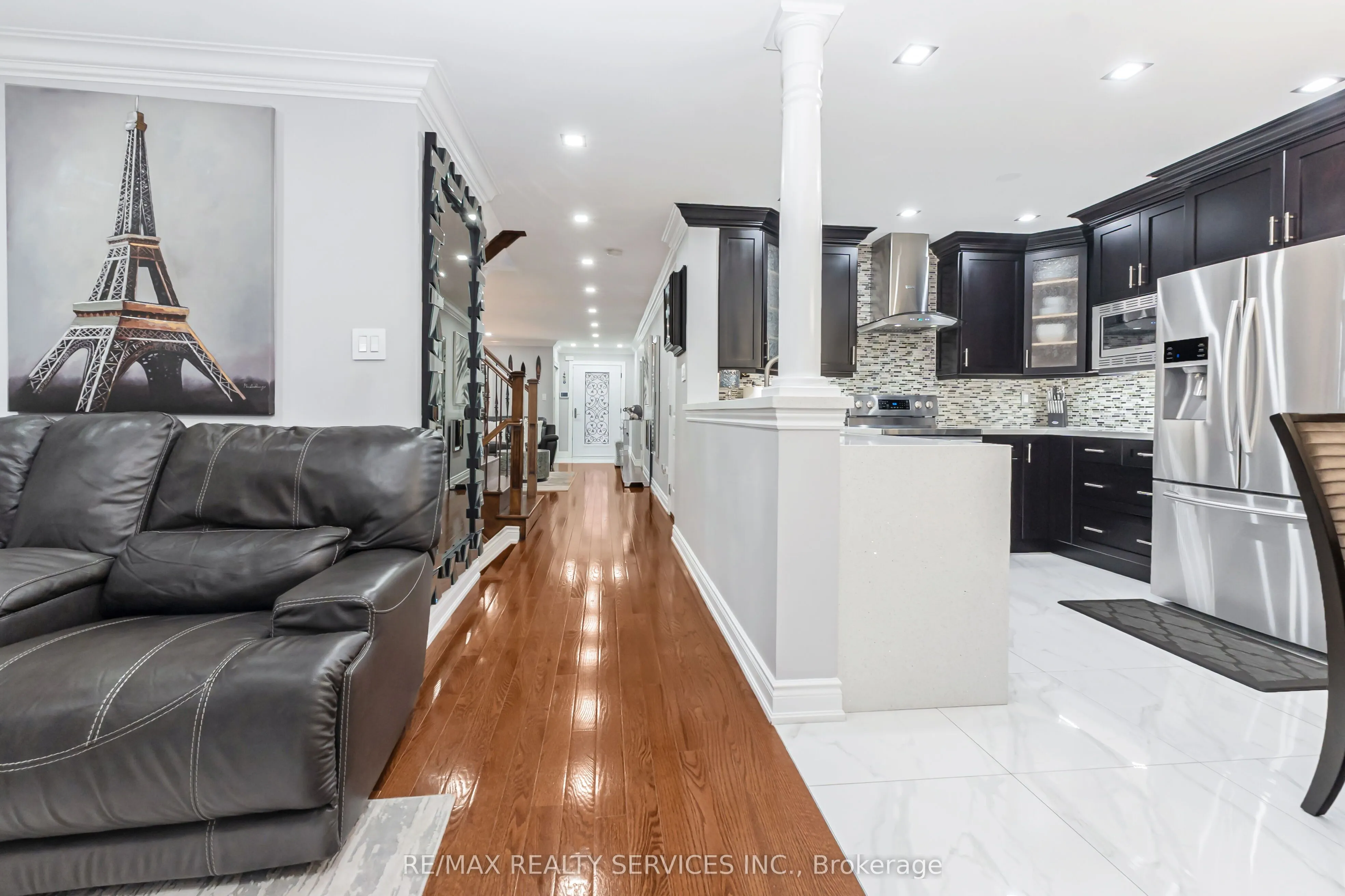 14 Redfinch Way