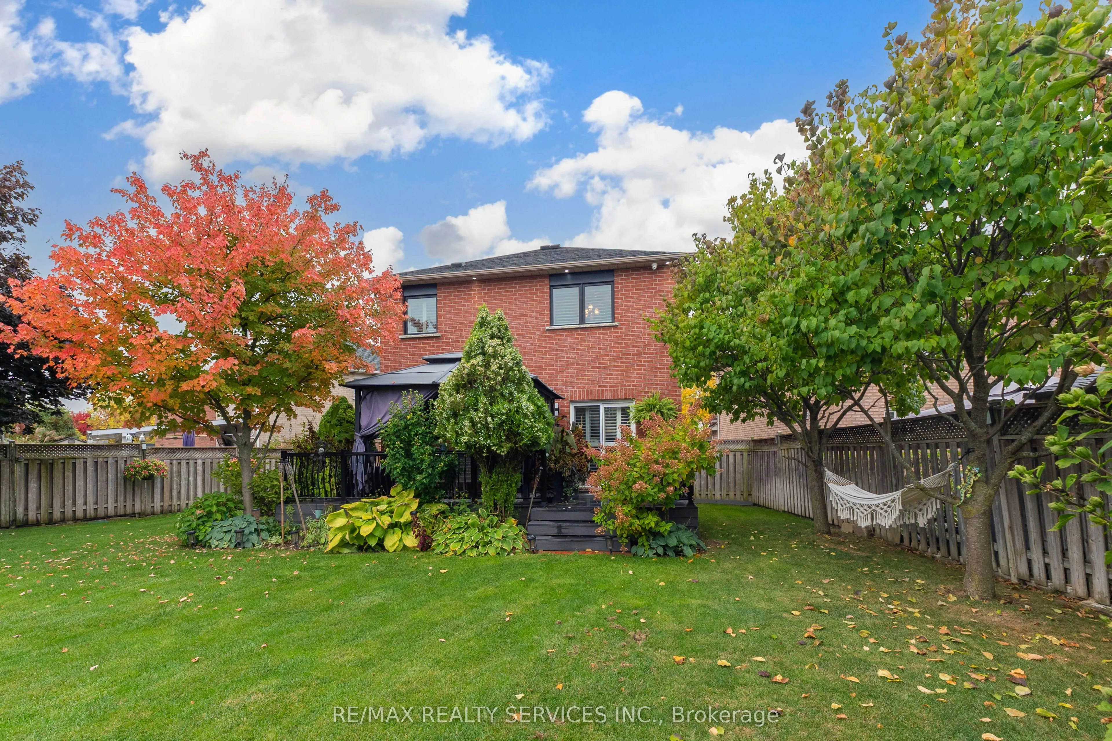 14 Redfinch Way