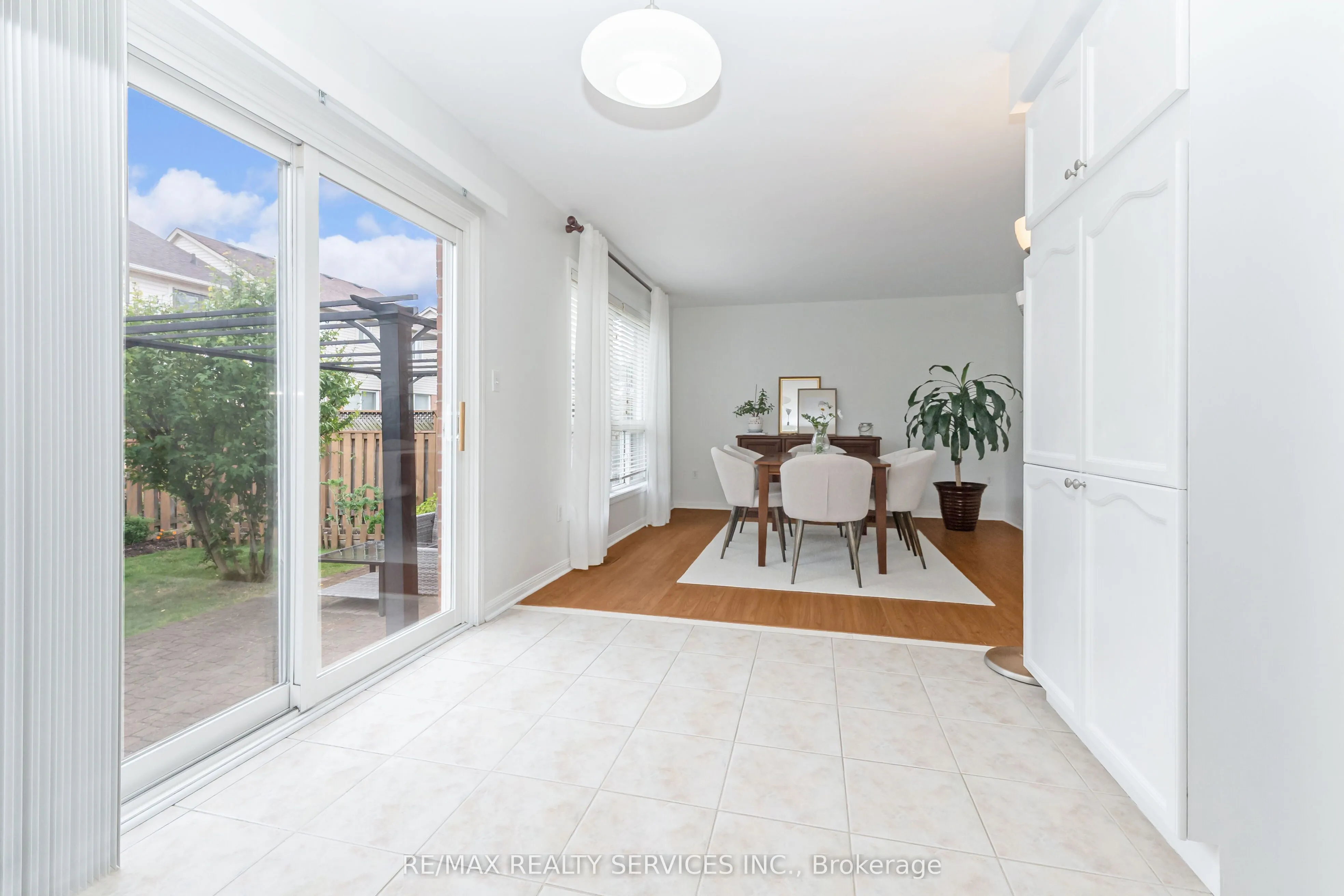 22 Thorpe Crescent