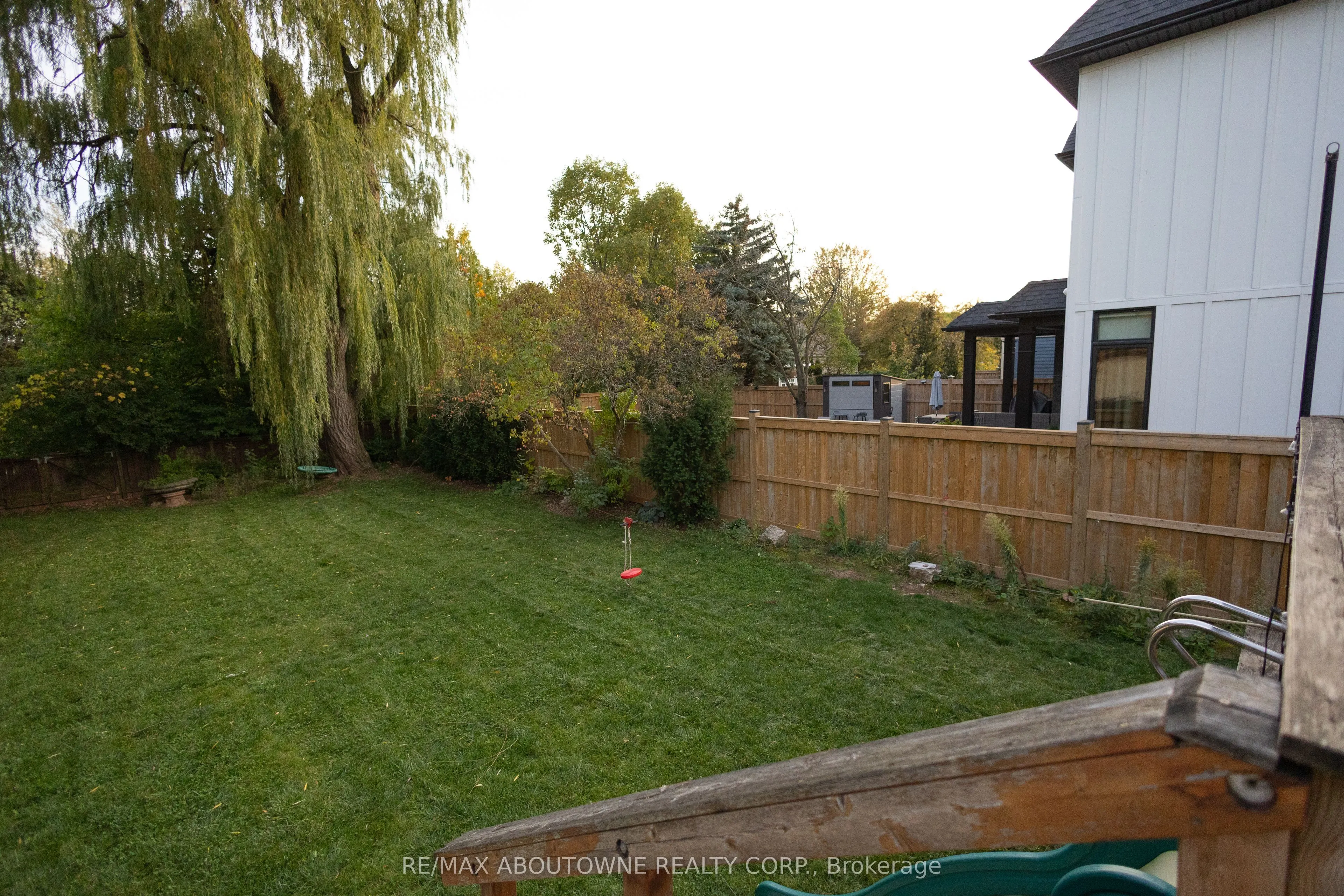 2424 Yolanda Drive