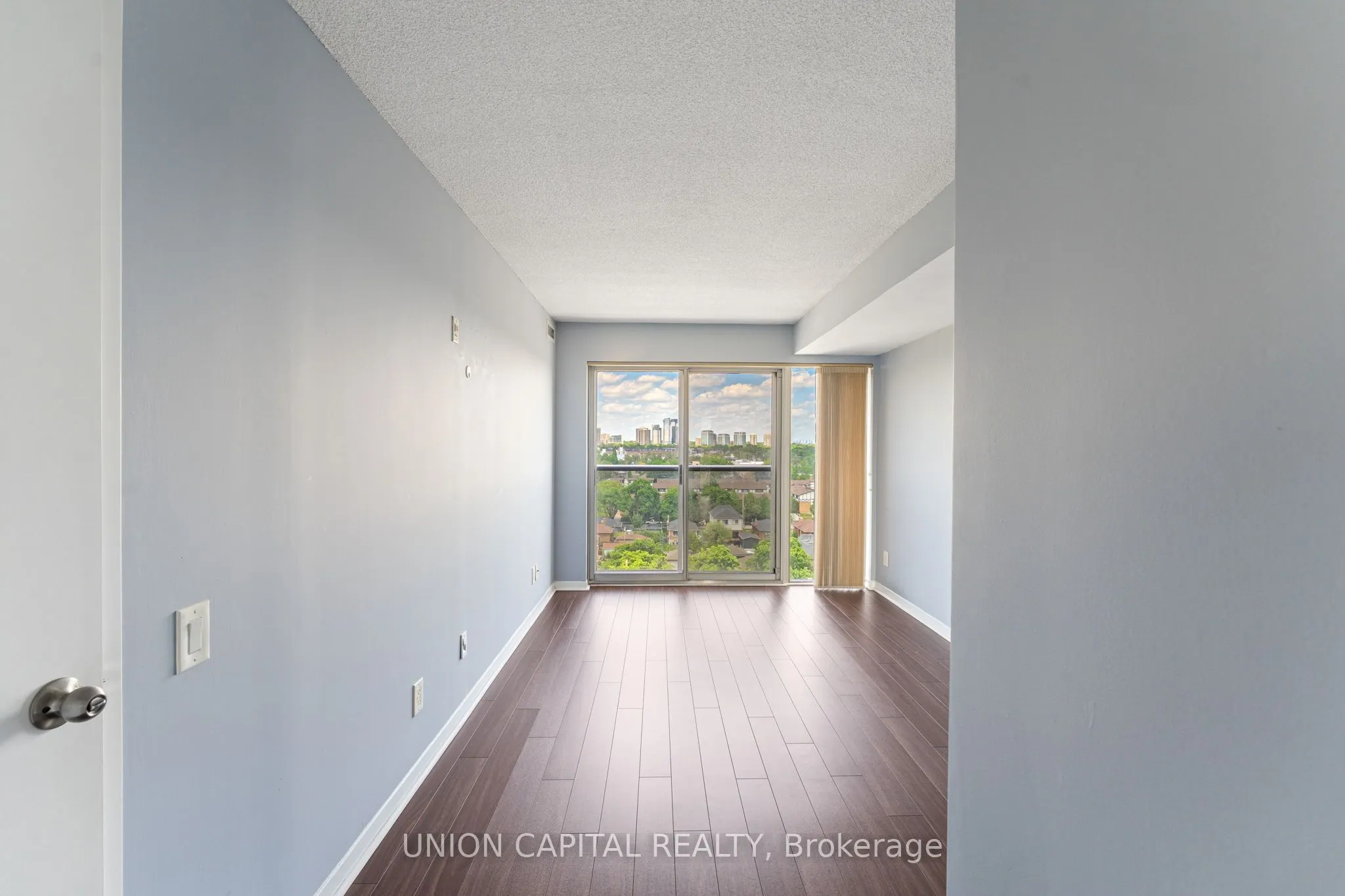 1040 The Queensway, #PH903