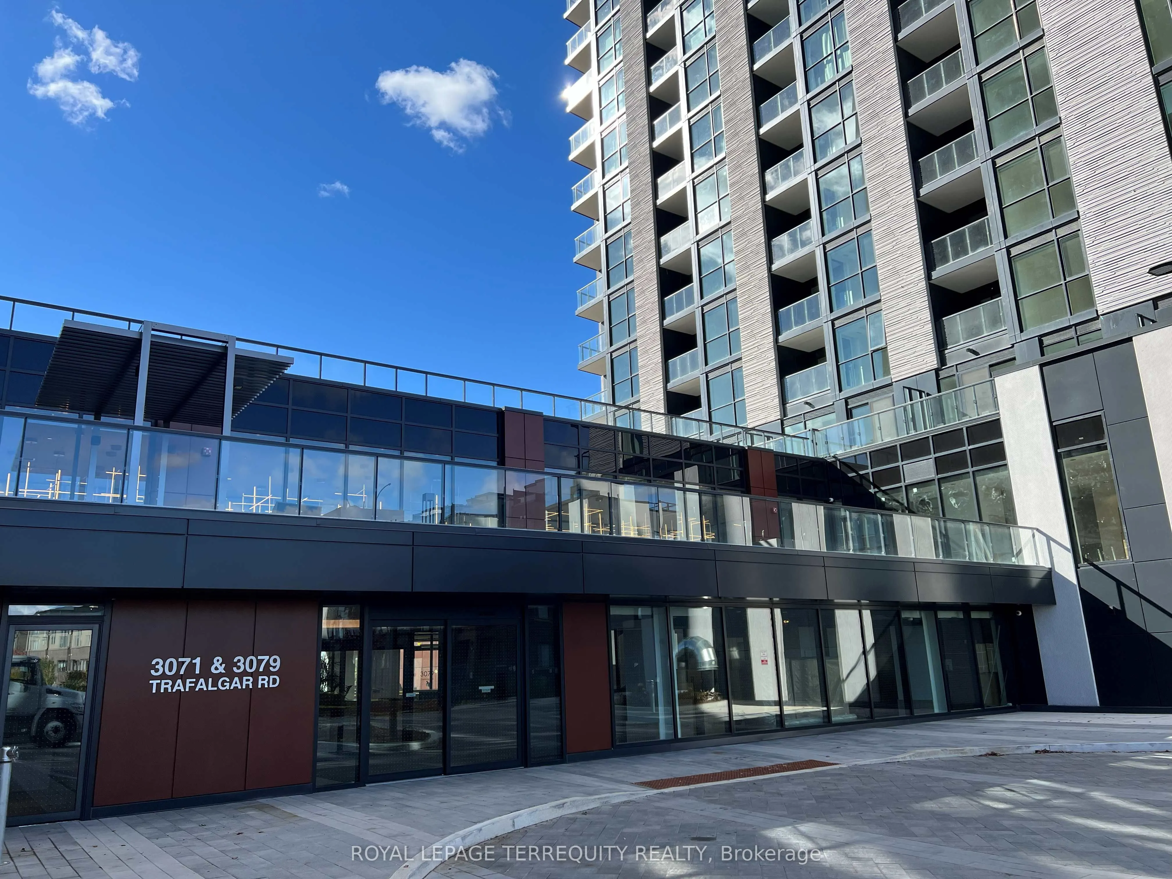 3079 Trafalgar Road, #1809