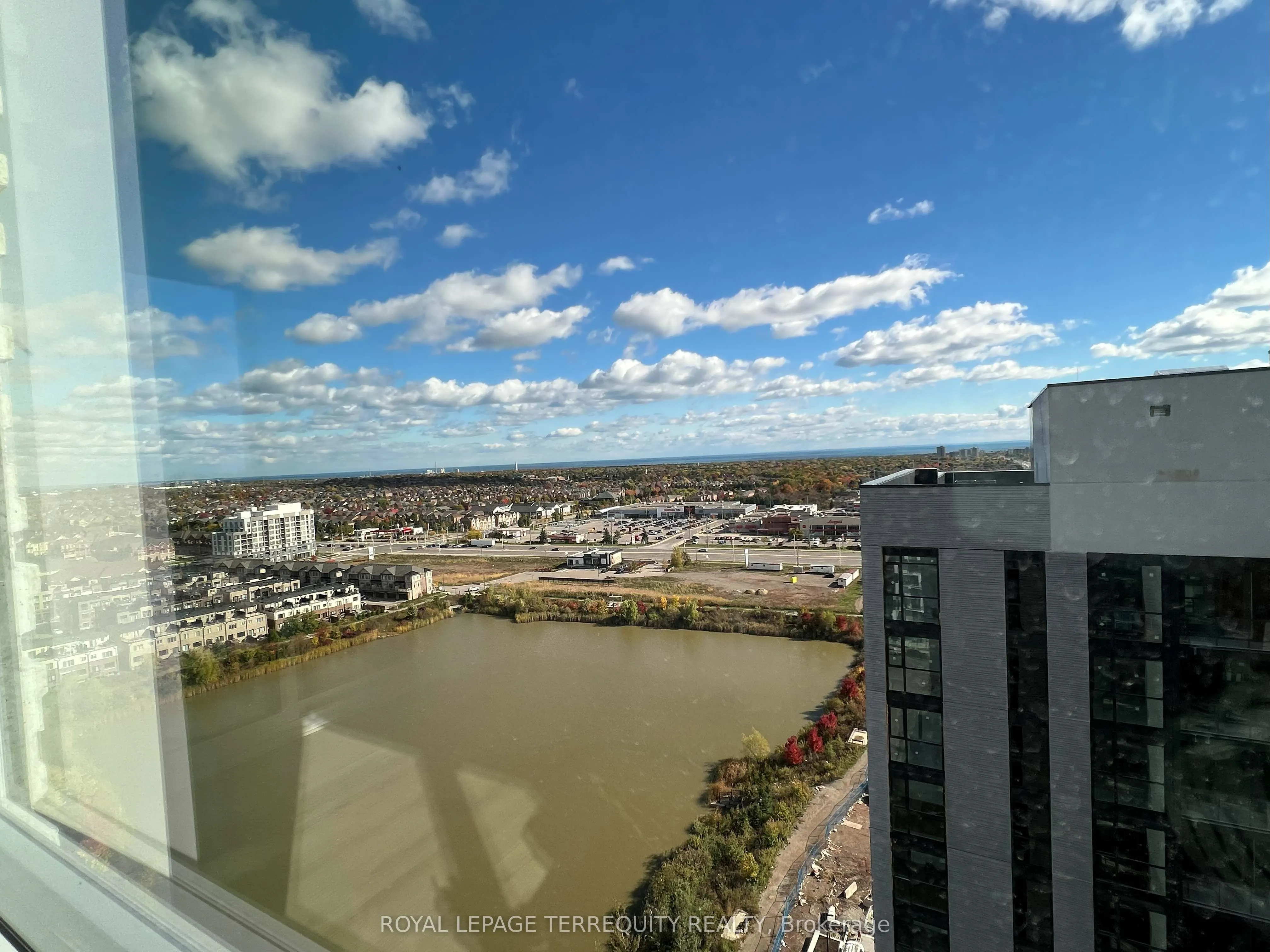 3079 Trafalgar Road, #1809