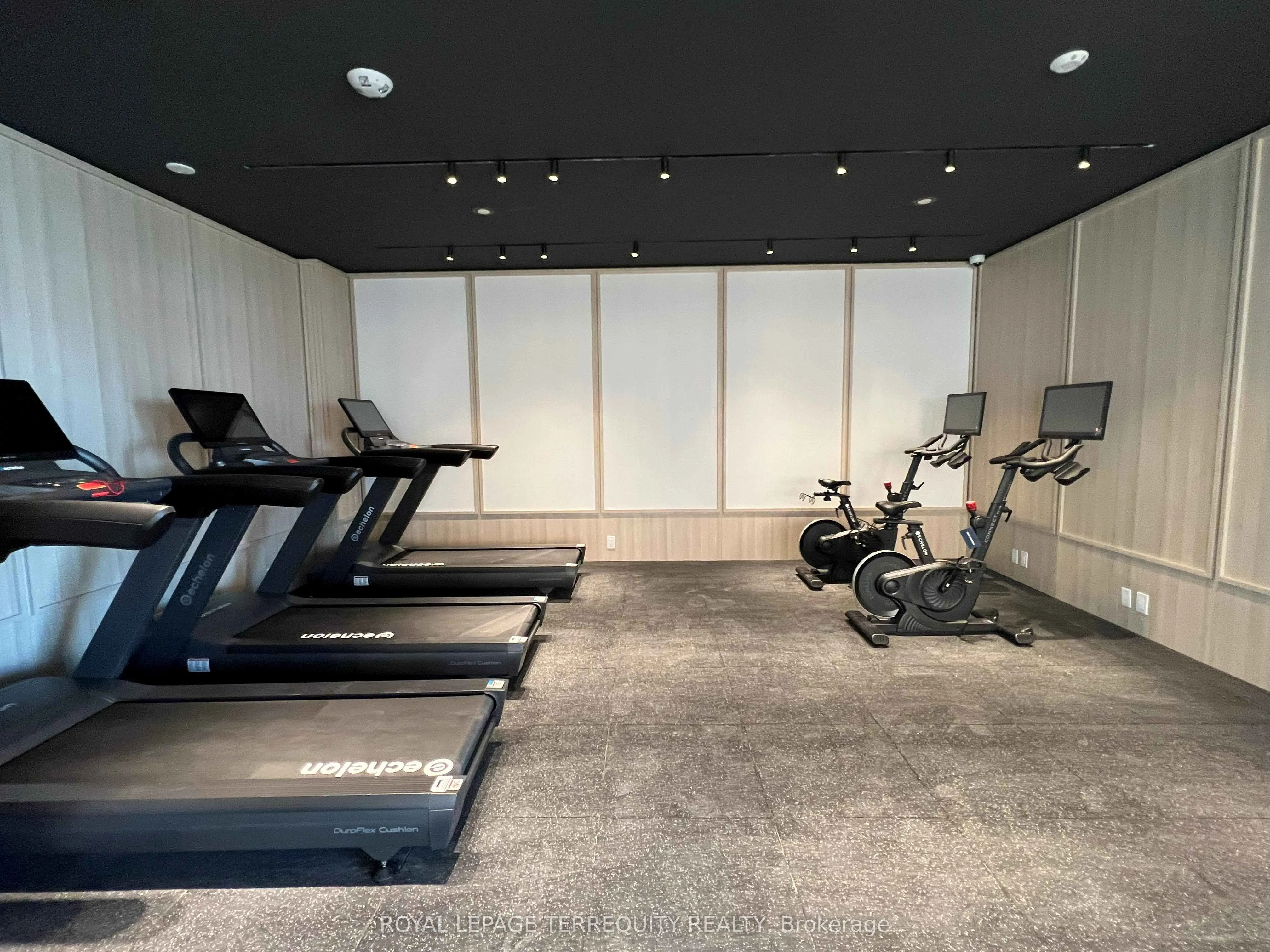 3079 Trafalgar Road, #1809