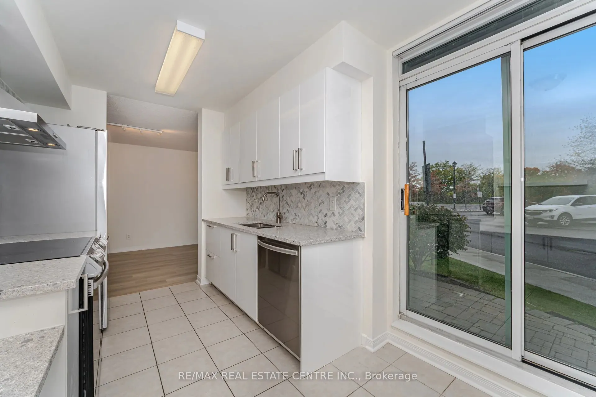 4850 Glen Erin Drive, #109