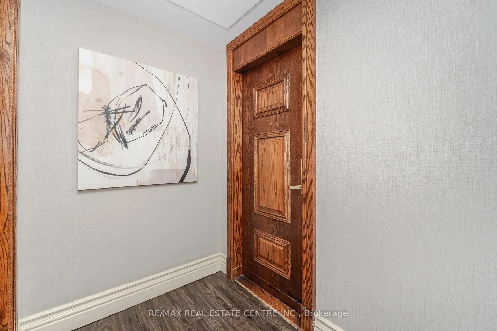 4850 Glen Erin Drive, #109