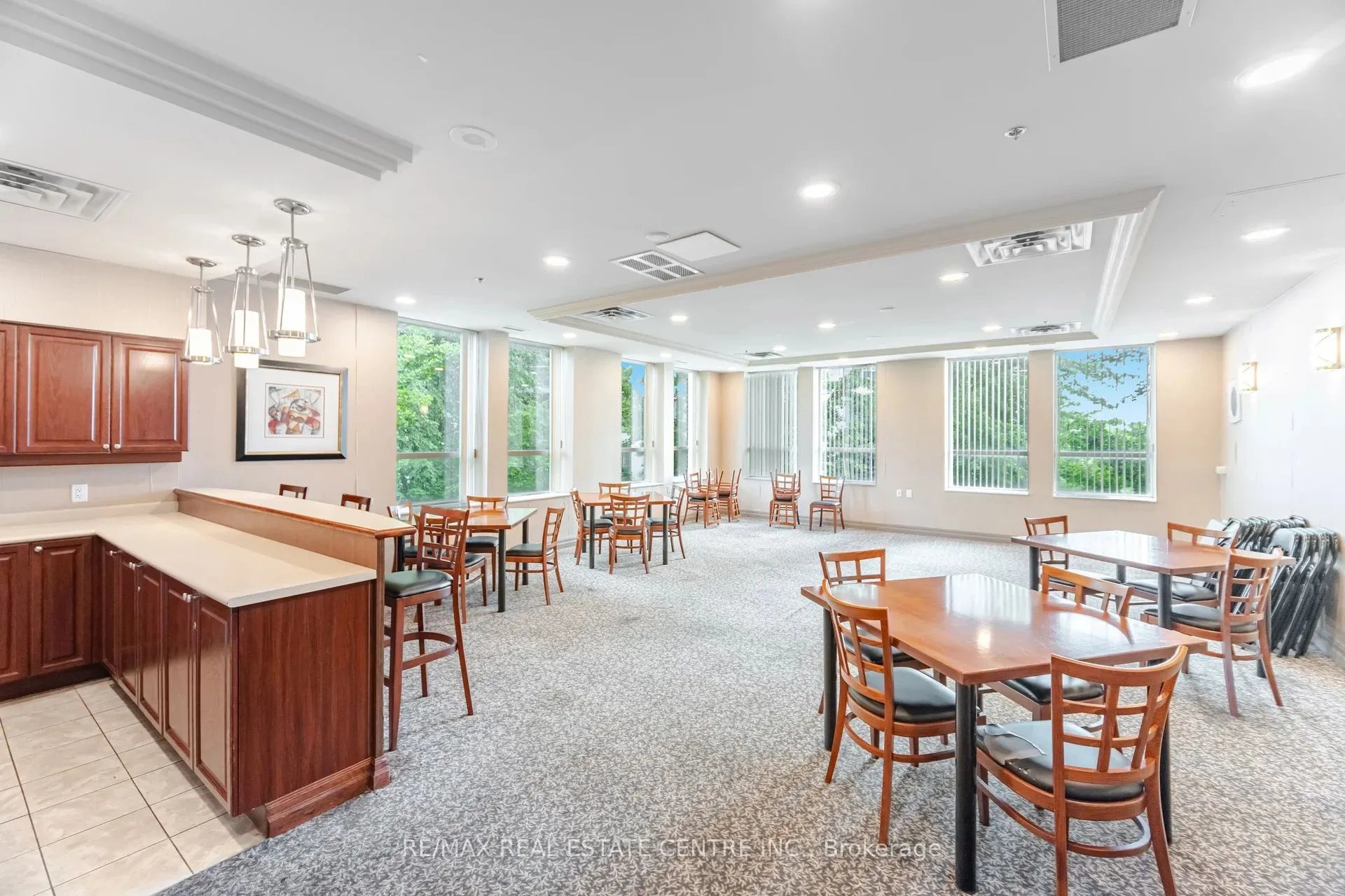 4850 Glen Erin Drive, #109