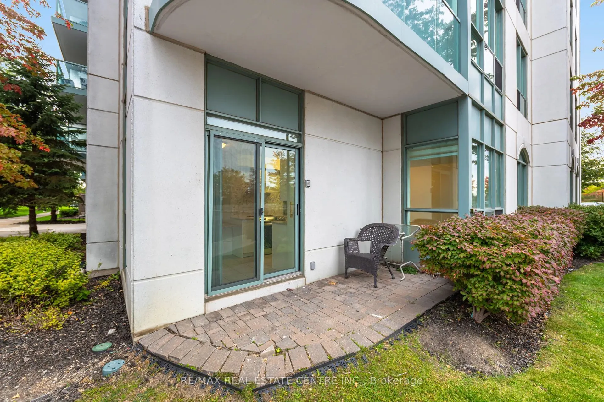 4850 Glen Erin Drive, #109