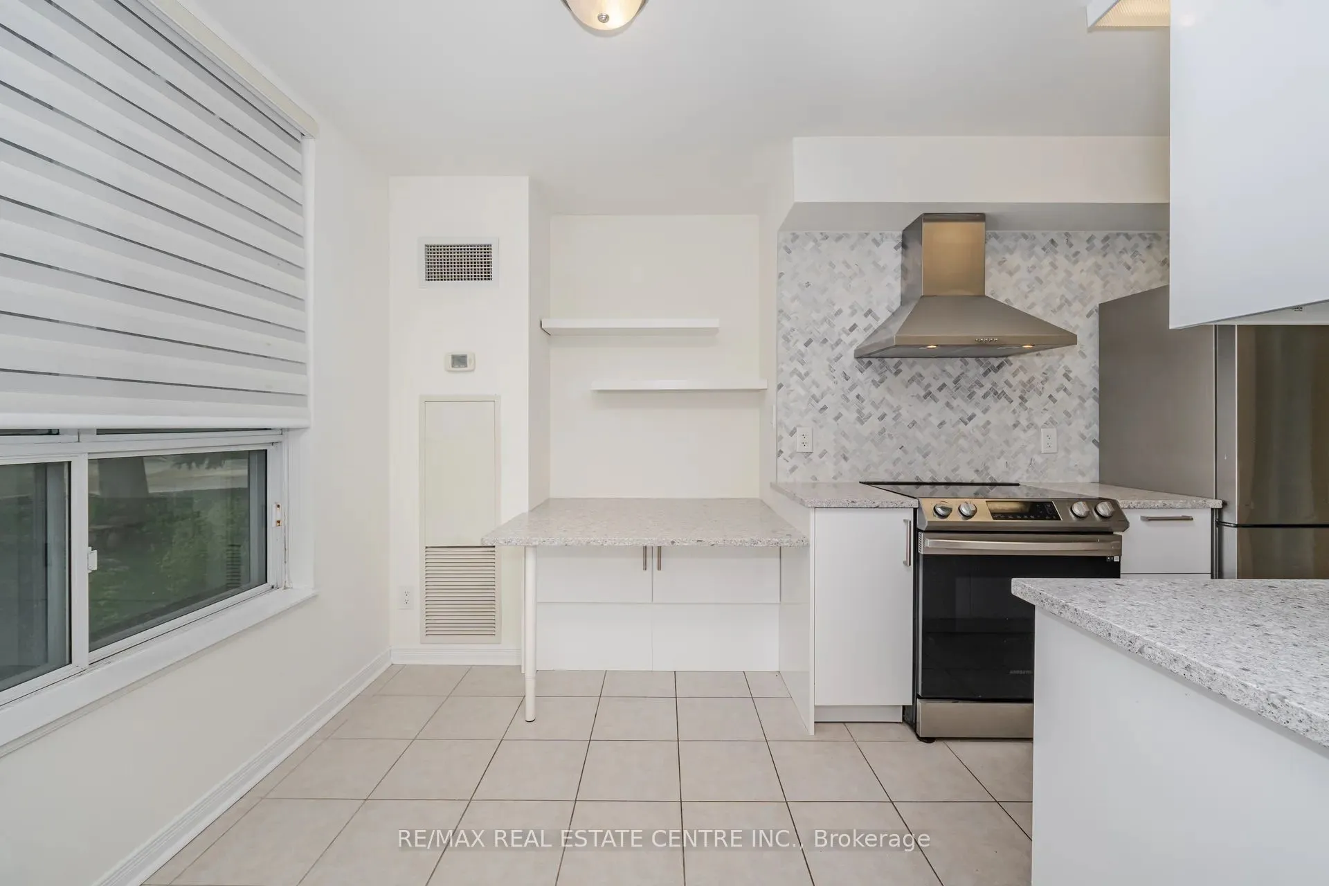 4850 Glen Erin Drive, #109
