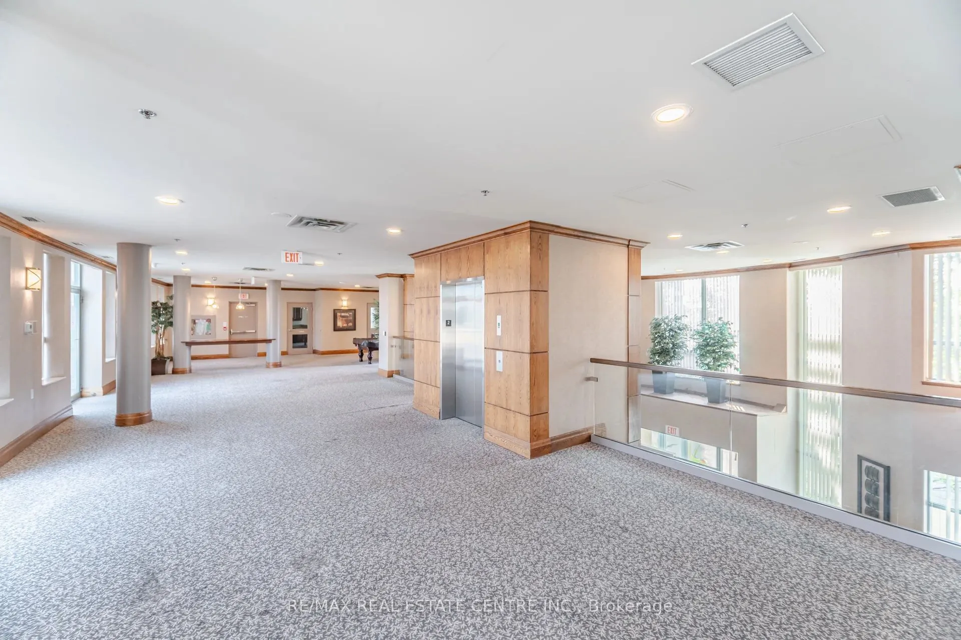 4850 Glen Erin Drive, #109