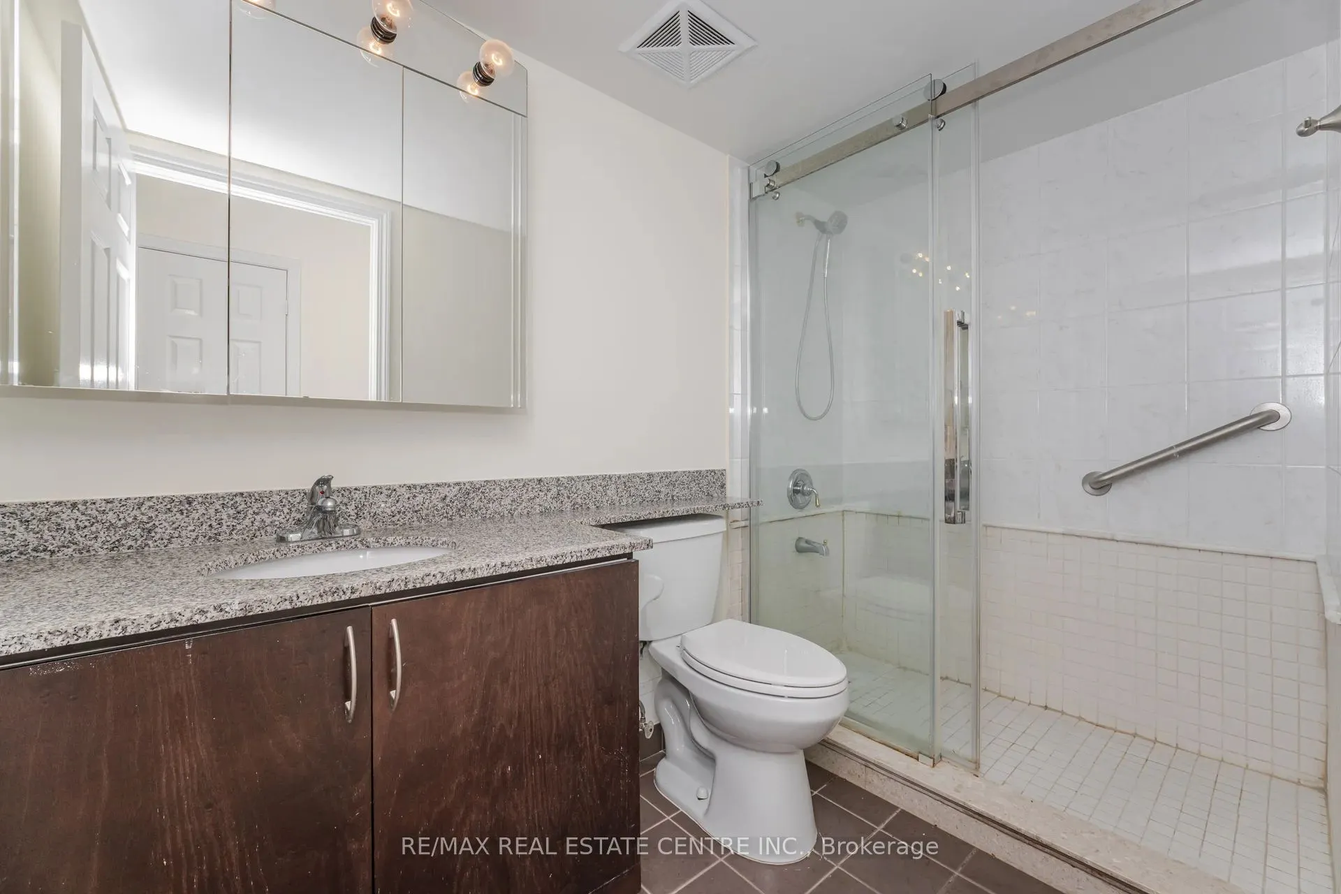 4850 Glen Erin Drive, #109