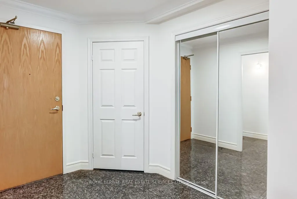 30 Anglesey Boulevard, #101