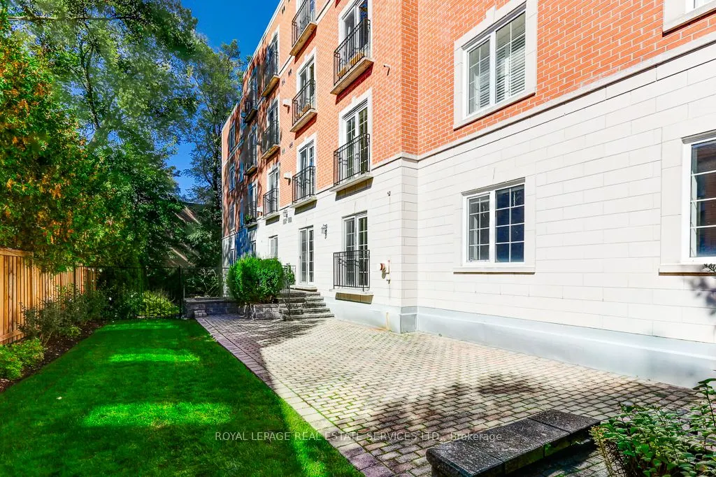 30 Anglesey Boulevard, #101