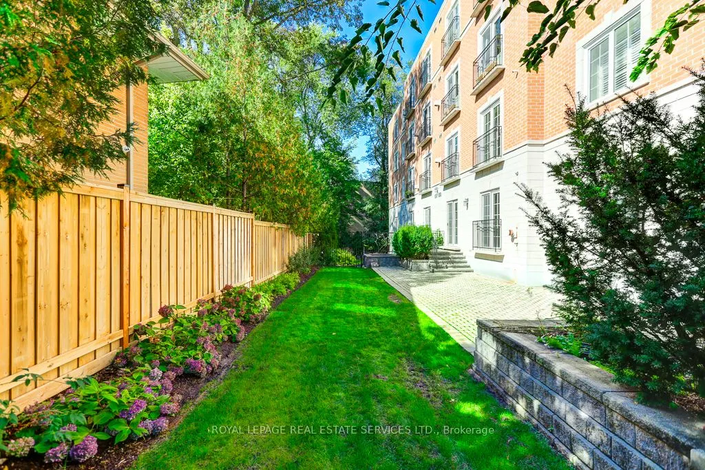 30 Anglesey Boulevard, #101