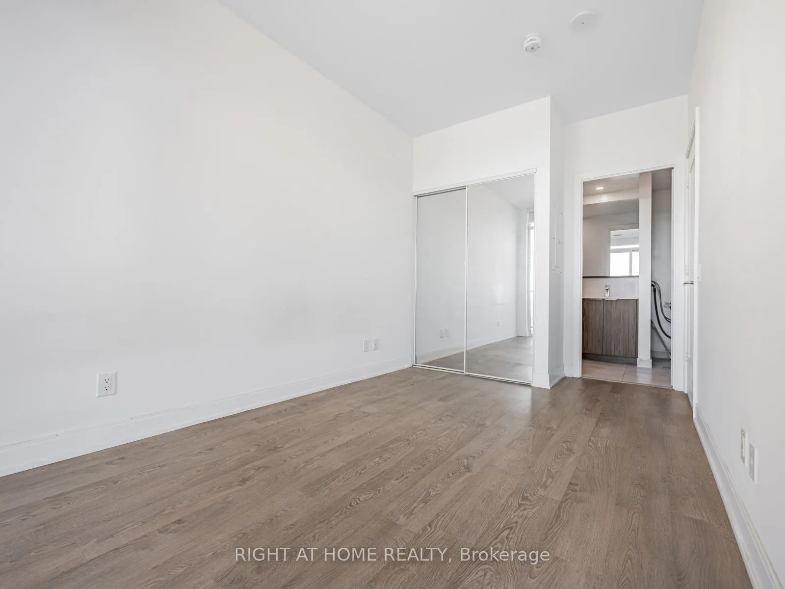 70 ANNIE CRAIG Drive, #3009